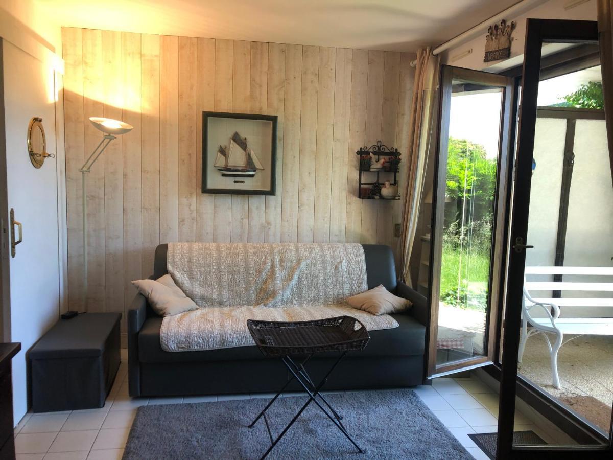 Studio En Rez De Jardin -"Le Petit Nid" A Trouville Exterior photo